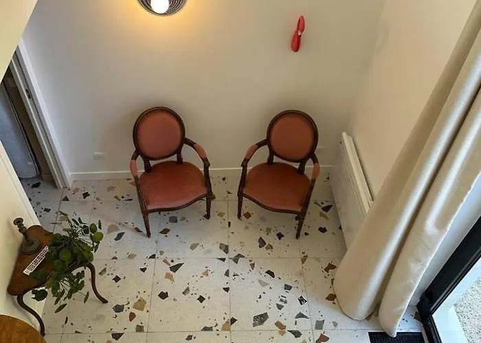 Bed & Breakfast La Maison Du Jardin 3*